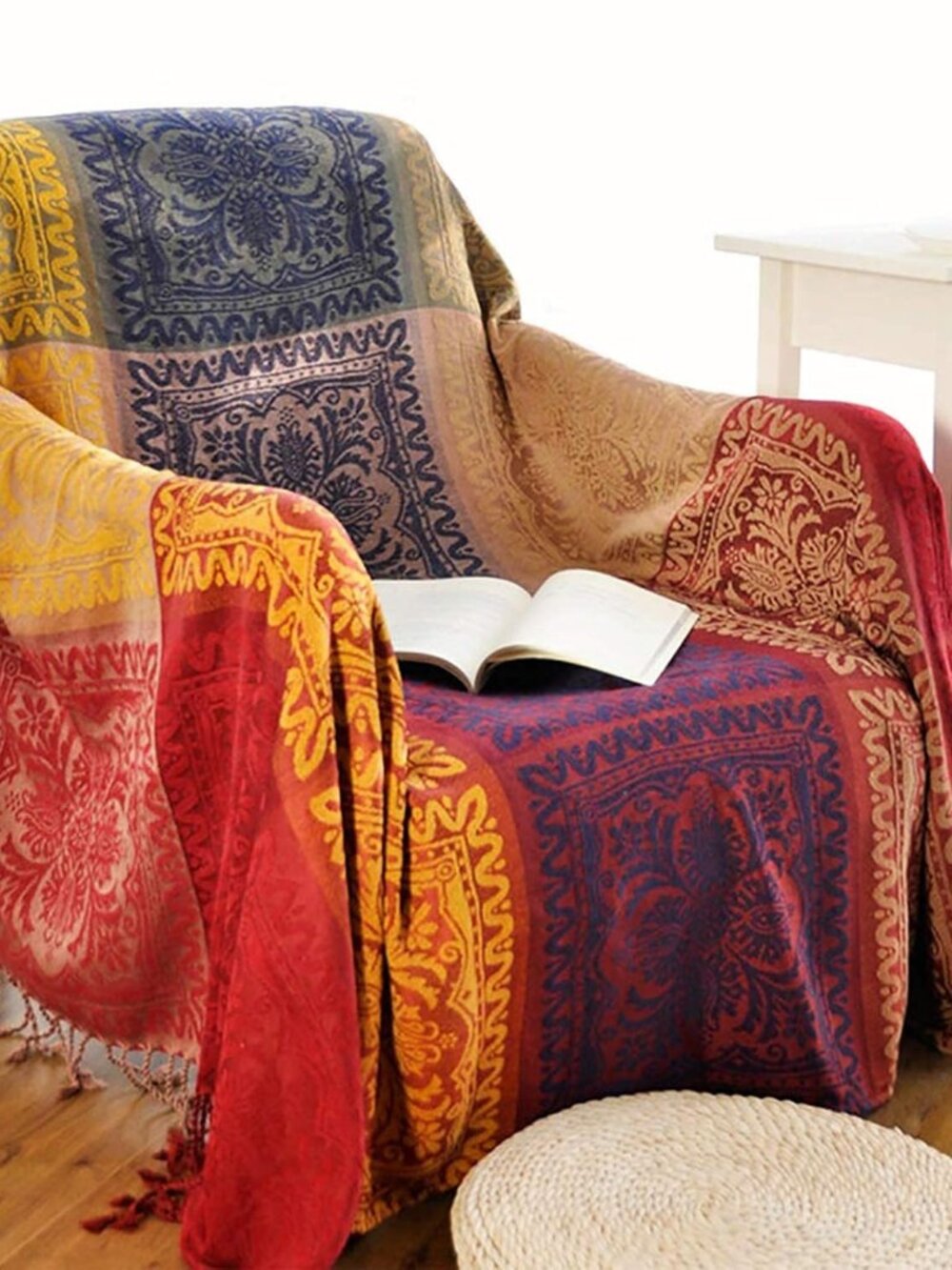 Boho Throw Blanket, Chenille Jacquard Tassels Throw Blankets for Bed Couch Soft